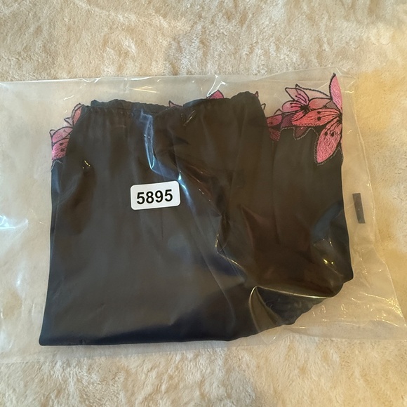 New! SET Victoria’s Secret Ziggy Glam Floral skirt cami 45895 45892 - Picture 14 of 15